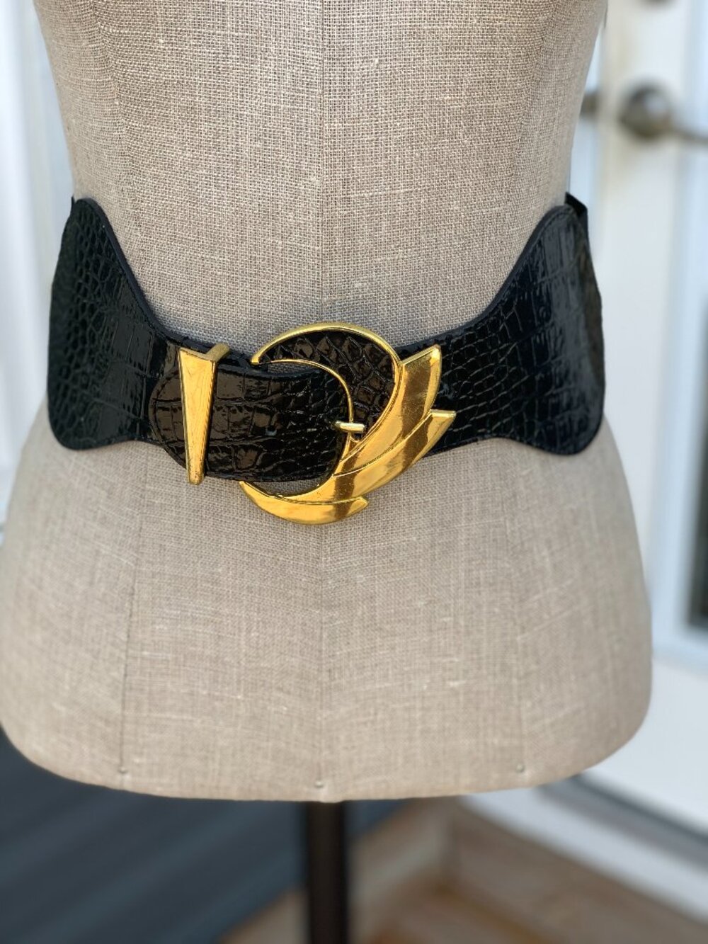 Vtg Wide Statement Belt Black Elastic Croc Embossed Faux Leather Gold Buckle Y2K